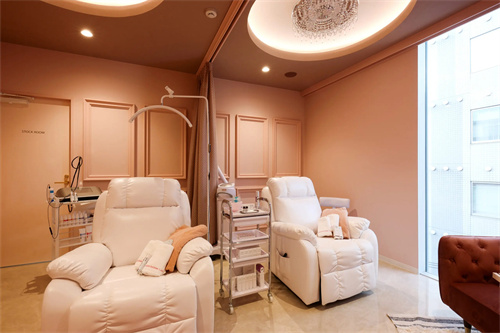 日本RPT大阪诊所休息室