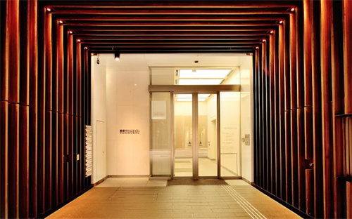 日本Noel诺埃尔银座美容医院大门 日本Noel诺埃尔银座美容医院大门